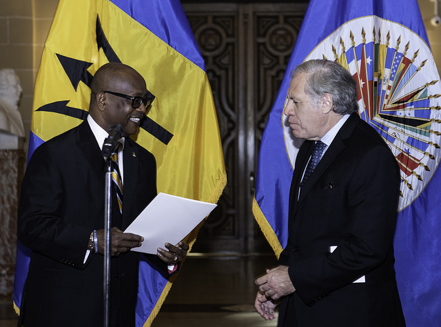 New Permanent Representative of Barbados to the OAS, Ambassador H.E. Noel Lynch, Presents Credentials, to the  OAS Secretary General  Luis Almagro, at the OAS Headquarters in Washington D.C(November 28, 2018)